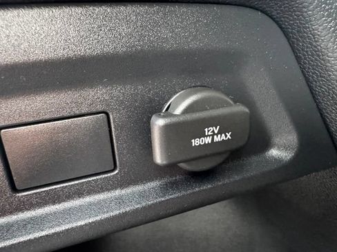 Used 2023 Honda Pilot EX-L image 10