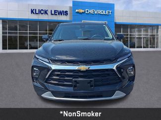Used 2025 Chevrolet Blazer LT FWD video 2