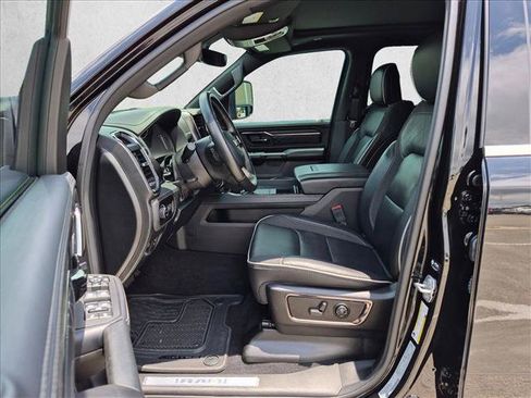 Used 2025 RAM 1500 Limited w/ Off Road Group AWD/4WD image 16