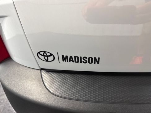 Used 2025 Ford Escape ST-Line AWD/4WD image 44