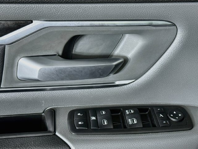 Used 2019 RAM 1500 Big Horn RWD image 21