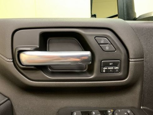 Used 2023 GMC Sierra 2500 Denali AWD/4WD image 33