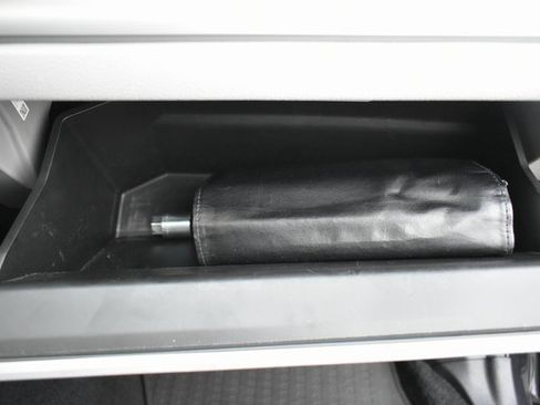 Used 2015 Subaru Forester 2.5i Touring w/ Eyesight & Navigation System image 46