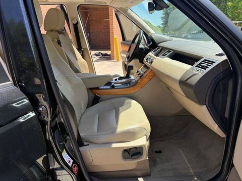 Used 2013 Land Rover Range Rover Sport HSE AWD/4WD image 16
