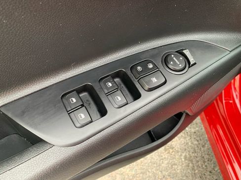 Used 2023 Kia Rio S image 17