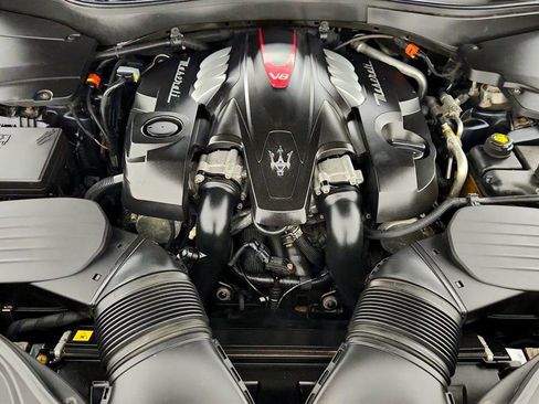 Used 2019 Maserati Levante GTS image 27