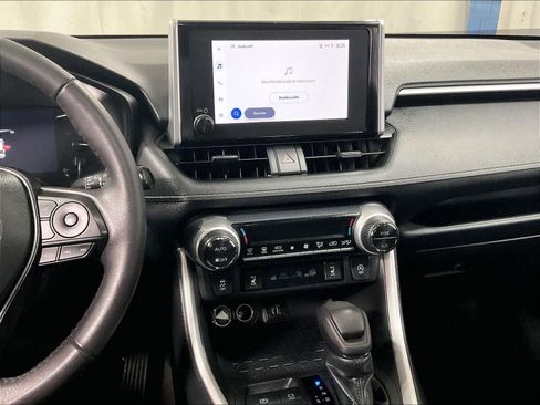 Certified 2023 Toyota RAV4 XLE w/ Convenience Package image 18