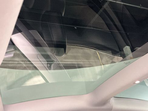 Used 2022 Tesla Model 3 Long Range AWD/4WD image 19