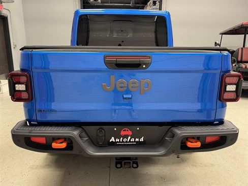 Used 2022 Jeep Gladiator Mojave w/ LED Lighting Group AWD/4WD image 7