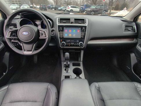 Used 2018 Subaru Outback 2.5i Limited image 15