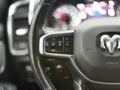 Used 2019 RAM 1500 Laramie image 25
