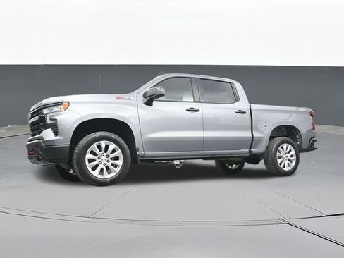 Used 2023 Chevrolet Silverado 1500 LT Trail Boss AWD/4WD image 58