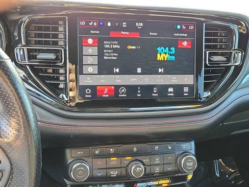 Certified 2024 Dodge Durango GT RWD image 12