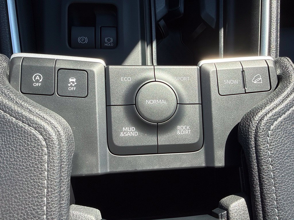 Used 2026 Toyota Grand Highlander AWD image 17
