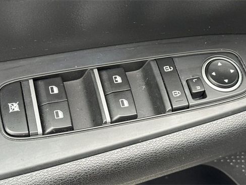 Certified 2023 Kia Forte LXS w/ LXS Technology Package image 14