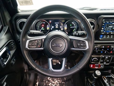 Used 2023 Jeep Wrangler Unlimited Rubicon 4xe AWD/4WD image 14