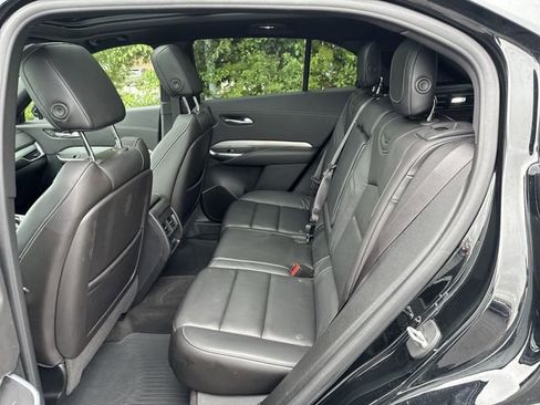 Used 2019 Cadillac XT4 Premium Luxury FWD image 12