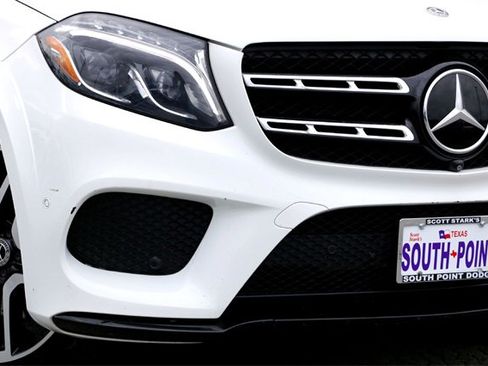 Used 2019 Mercedes-Benz GLS 550 4MATIC image 3