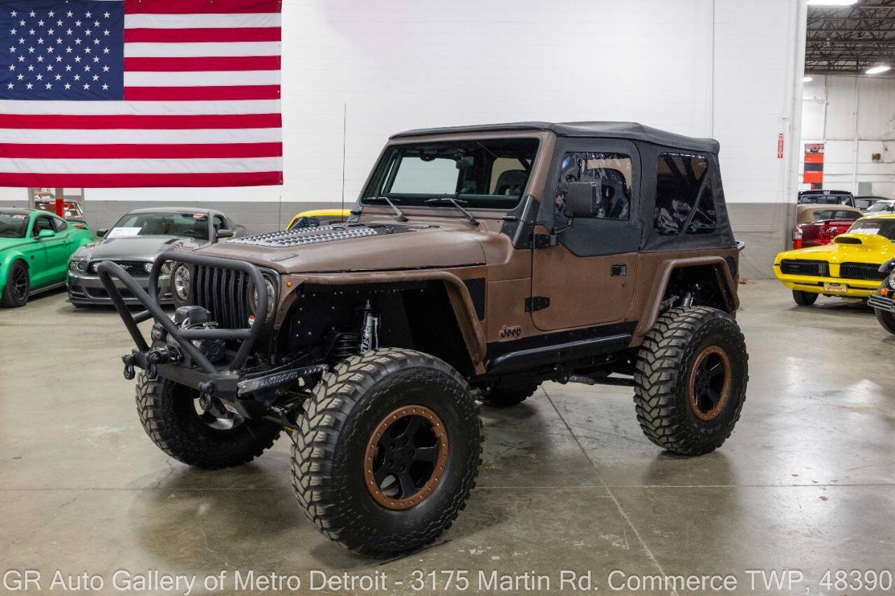 Used 1998 Jeep Wrangler SE AWD/4WD image 3