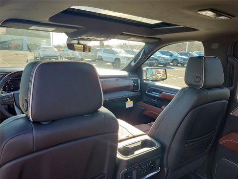 New 2026 GMC Sierra 1500 Denali Ultimate image 13