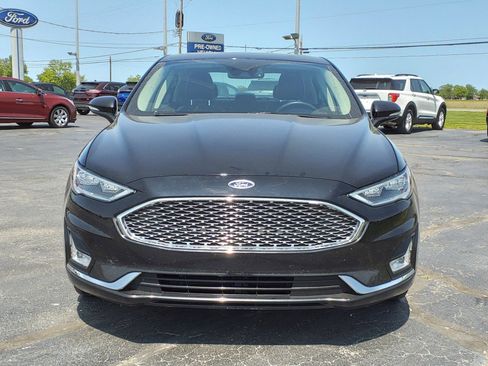 Used 2019 Ford Fusion Energi Titanium image 19