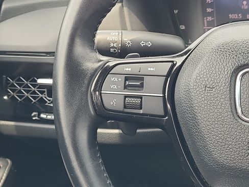 Used 2024 Honda Accord Touring image 14