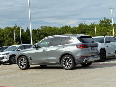 Used 2024 BMW X5 sDrive40i RWD image 3