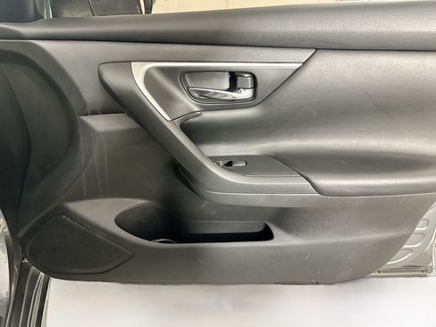 Used 2018 Nissan Altima 2.5 S w/ S Convenience Package FWD image 29