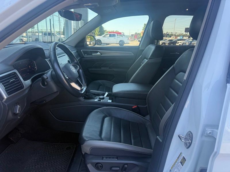Used 2021 Volkswagen Atlas SEL Premium AWD/4WD image 3