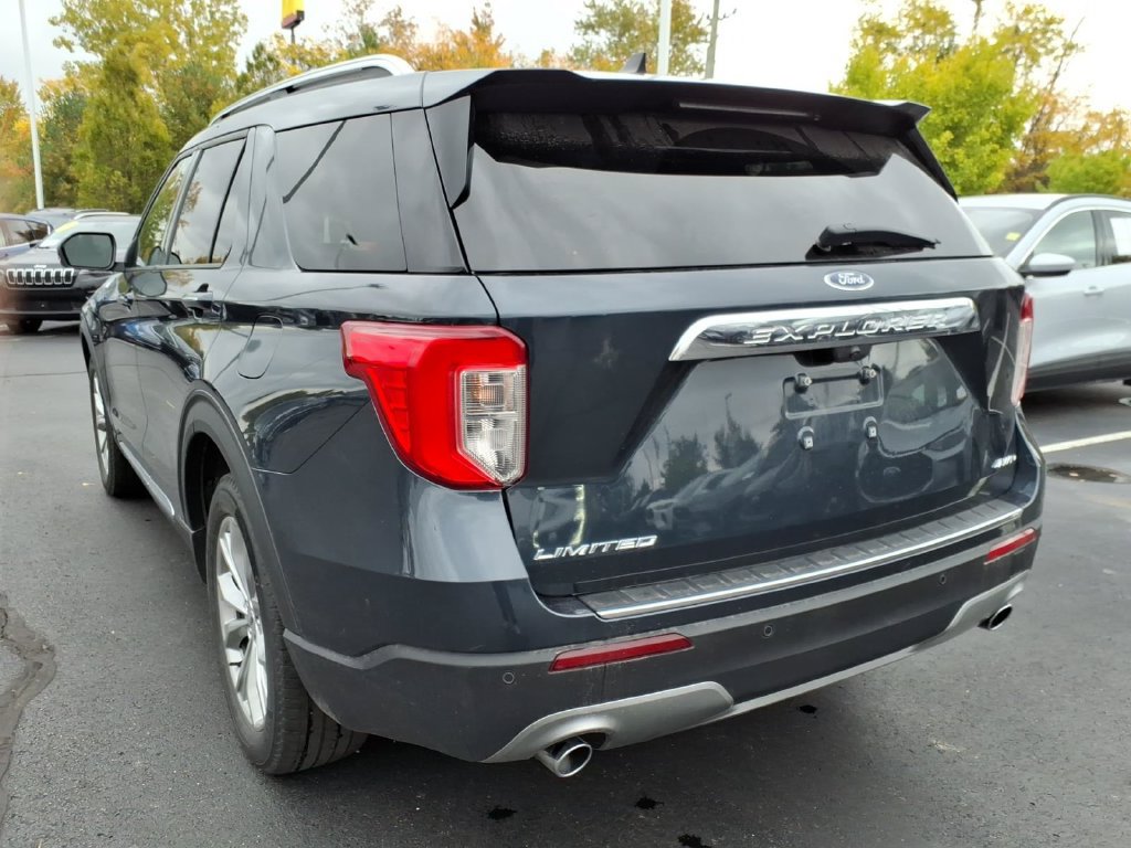 Used 2023 Ford Explorer Limited w/ Limited Technology Package AWD/4WD image 6