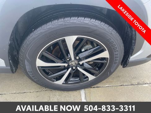 Used 2024 Toyota Corolla Cross AWD Hybrid w/ Convenience Package image 10