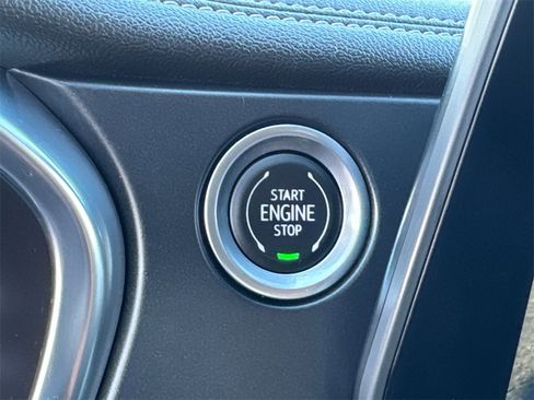 Used 2023 Chevrolet Blazer LT image 31