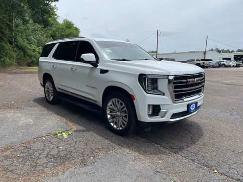 Used 2023 GMC Yukon SLT RWD image 7