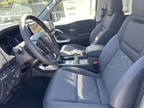New 2026 Nissan Frontier SV w/ SV Convenience Package AWD/4WD image 4