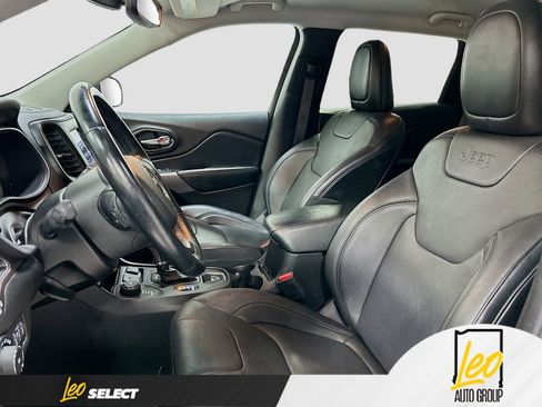 Used 2021 Jeep Cherokee Latitude Lux image 19