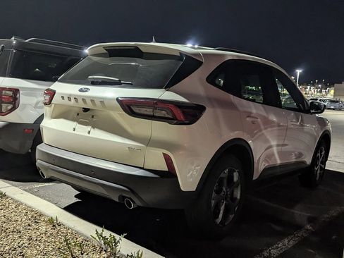 Used 2025 Ford Escape ST-Line w/ Tech Pack #1 image 4