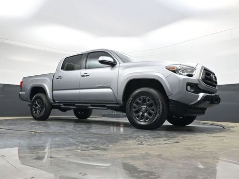 Used 2021 Toyota Tacoma SR5 image 25