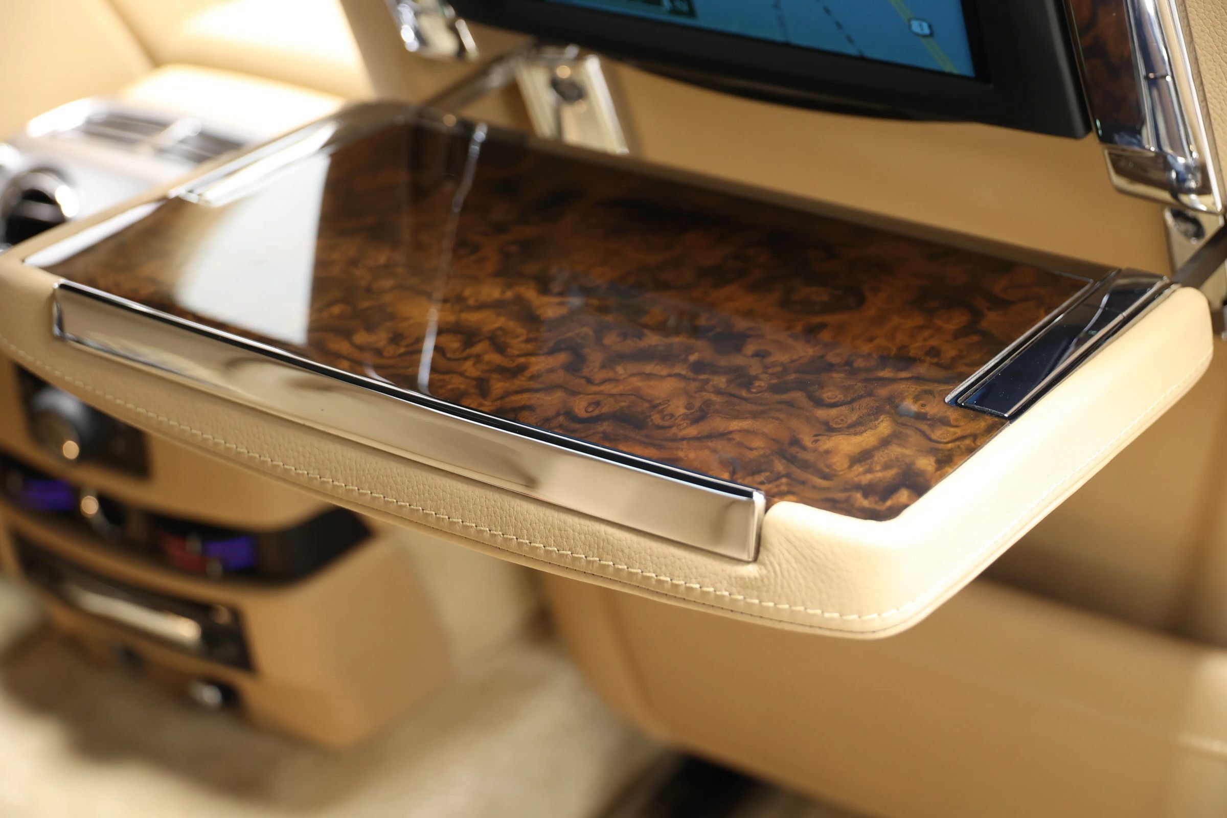 Used 2011 Rolls-Royce Ghost RWD image 93