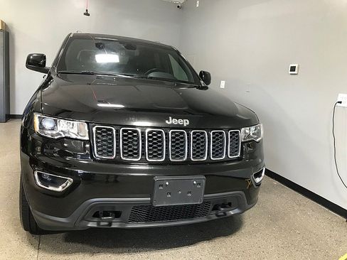Used 2020 Jeep Grand Cherokee Laredo w/ Quick Order Package 2BN North AWD/4WD image 8