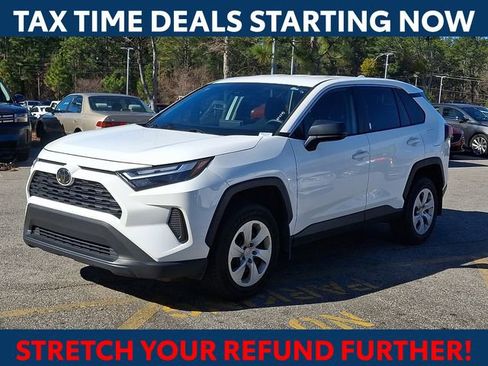 Certified 2024 Toyota RAV4 LE image 4