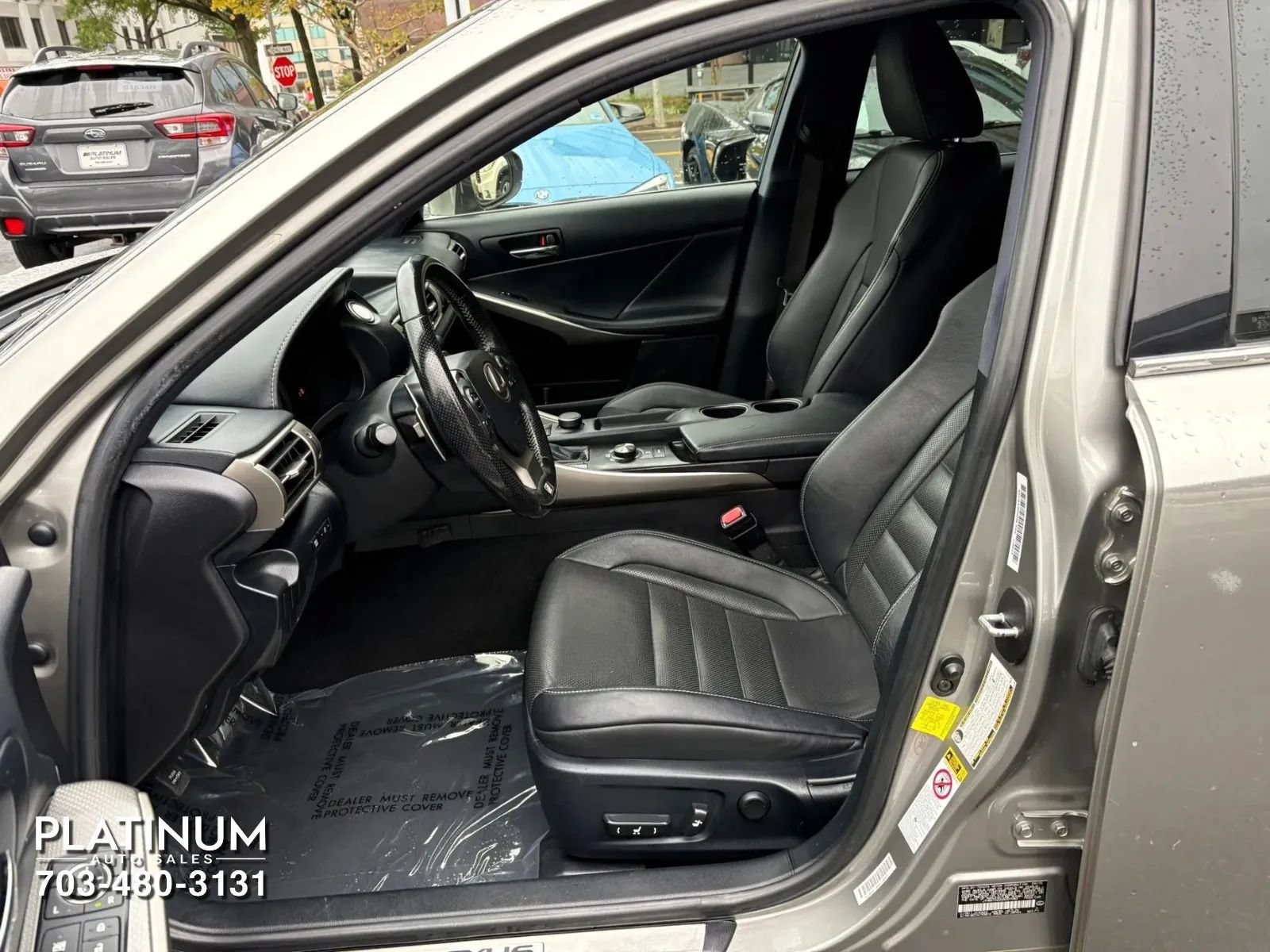 Used 2016 Lexus IS 200t w/ F Sport Package RWD image 11