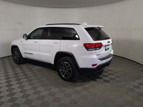 Used 2021 Jeep Grand Cherokee Trailhawk AWD/4WD image 3