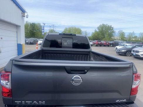 Used 2019 Nissan Titan S w/ S Utility Package AWD/4WD image 6