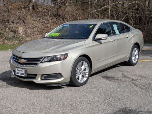 Used 2014 Chevrolet Impala LT w/ Convenience Package FWD image 3