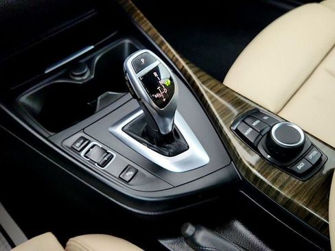Used 2017 BMW 230i xDrive Convertible AWD/4WD image 17