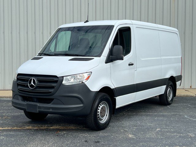 Used 2019 Mercedes-Benz Sprinter 2500 image 3