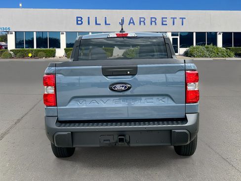New 2026 Ford Maverick XLT w/ XLT Luxury Package FWD image 5