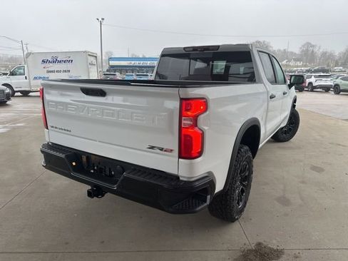 New 2026 Chevrolet Silverado 1500 ZR2 image 5