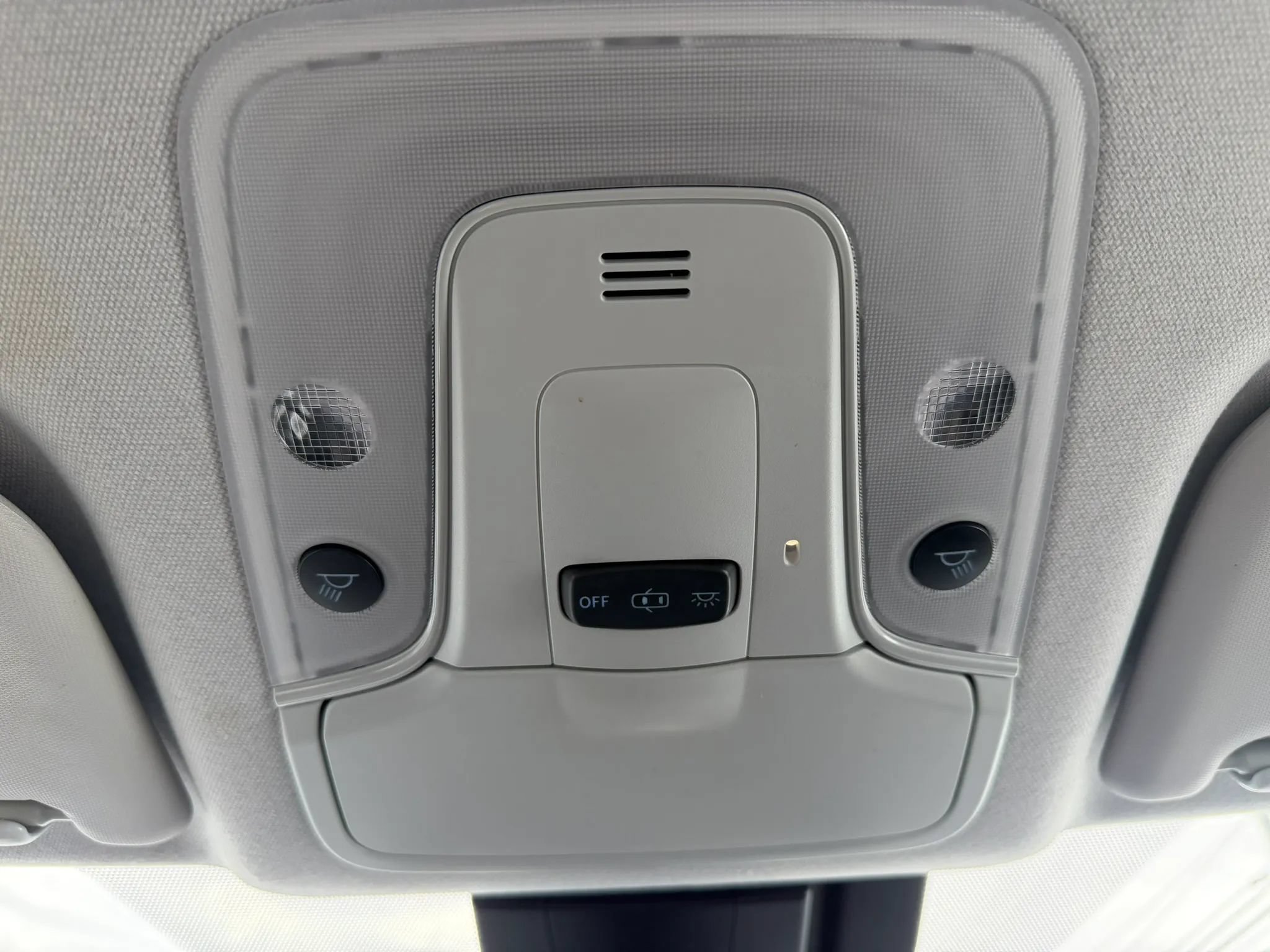Used 2017 Toyota Prius Prime Plus FWD image 26