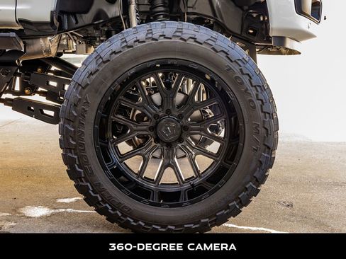 Used 2023 Ford F250 Lariat w/ Lariat Ultimate Package image 11